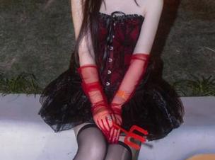 丽柜 – 精美高清安安御姐写真，原图里她的每个瞬间都充满魅力.txt
