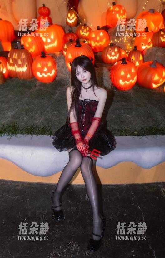 丽柜 - 精美高清安安御姐写真，原图里她的每个瞬间都充满魅力.txt