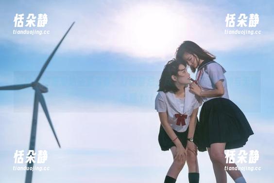 丽柜 - 高清琳达浴室写真：打破禁忌，尽显她的风情万种与无限诱惑.txt