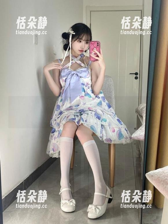 丽柜 - 一次不够，露露教室在线美图教你如何拍出百变风格的自己！.txt