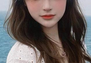 跟随“佳佳酱ovo姐姐”的私拍合集，一起解锁欢乐与美丽的双重体验！.txt