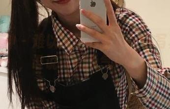 克拉女神 – 难以抗拒的慕菲吊带写真套图，谁说要有勇气！.txt