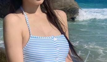 克拉女神 – 盈盈办公室全套图包：每一张照片都讲述魅力与工作的故事！.txt