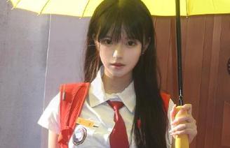 捕捉瞬间之美，兔玩映画白丝T恤裙写真与美图双重享受.txt