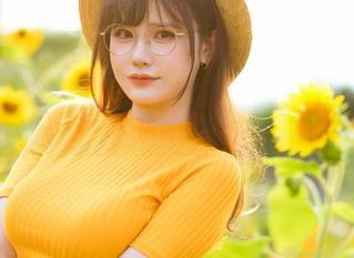 前羽rr水手服图包精选，带你走进清新又迷人的夏日海岸.txt