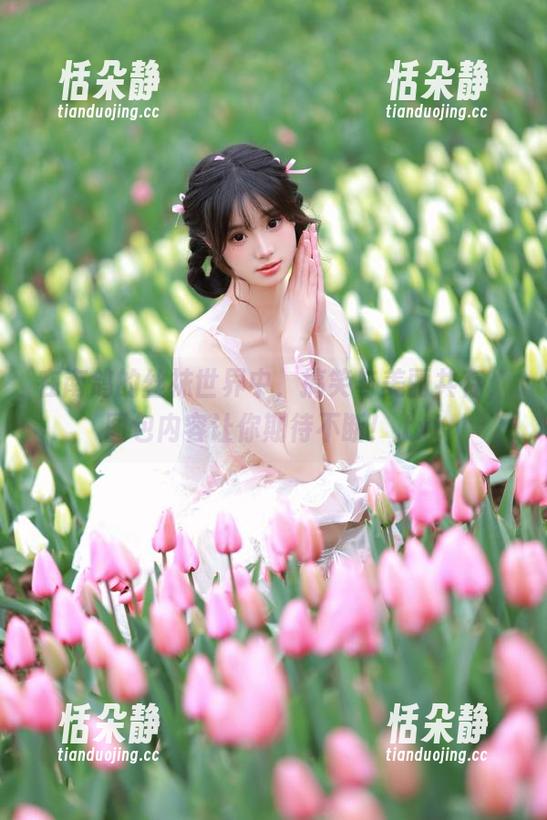 在南鸽的丝袜世界中，搞笑与美丽共存，图包内容让你期待不断！.txt