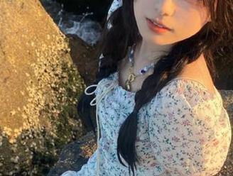 微密圈 – 周妍希浴袍现场写真合集：无水印精彩瞬间等你来下载.txt