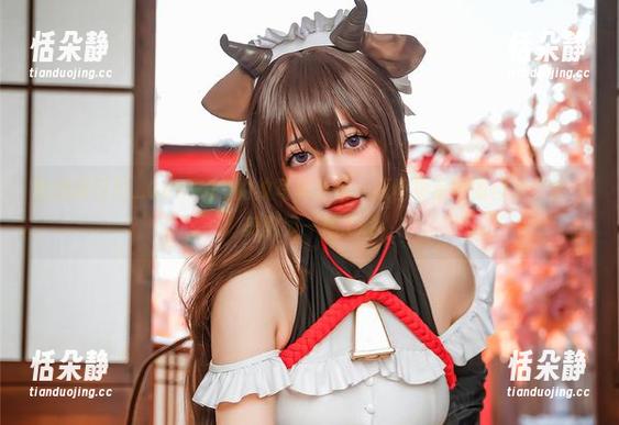 精选啊日日_Ganlory豹纹写真全集：原图展示她如何将个性与美融为一体.txt