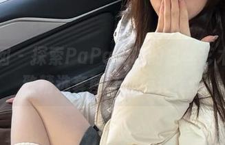 嗲囡囡 – 探索PaPa妈咪的白丝艺术，精致精选套图让你惊艳.txt