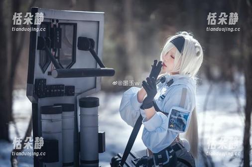 免费领取墨玉M琪亚娜冬之公主的浪漫写真作品吧！.txt