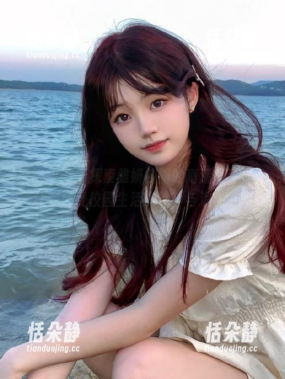 壹吻映画-雅妍 壹吻映画 - 探索雅妍校服的高清写真集,让你感受校园生活的纯粹与浪漫.txt