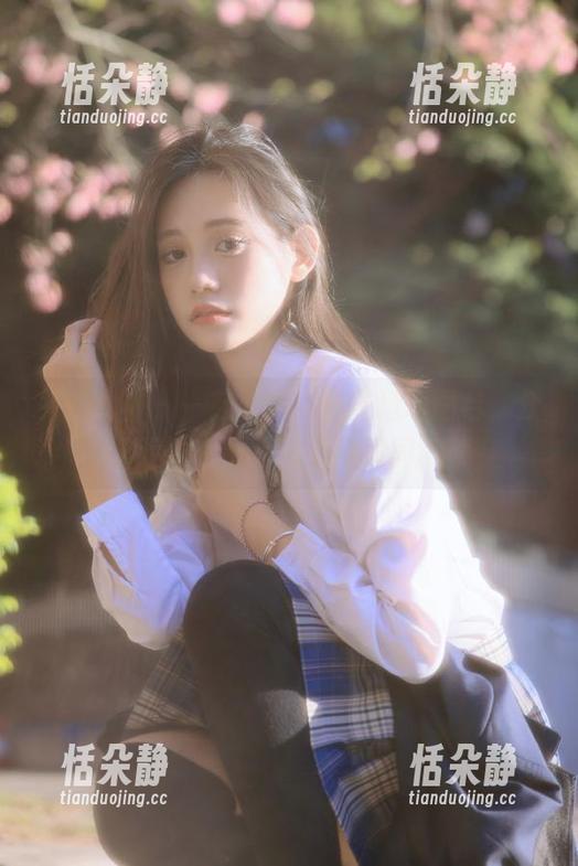 头条女神 - 一起欣赏陈怡曼运动图包，分享运动中那些动人的瞬间.txt
