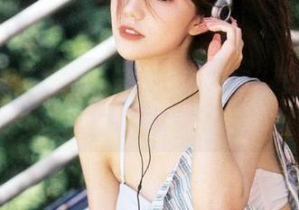 微密圈 – 奶宝妹纸2022-2023高清写真作品，捕捉真实与幻想的完美结合！.txt