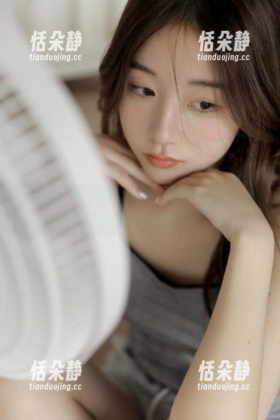 微密圈 - 致敬校园青春！在线查看好H好女杀手的学生装写真图片.txt