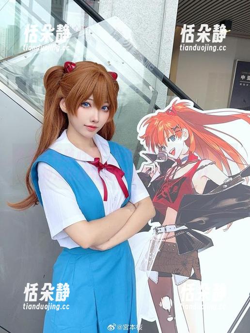全套写真随心看！宫本桜与NIKKE胜利女神海伦娜礼服的绝美邂逅！.txt