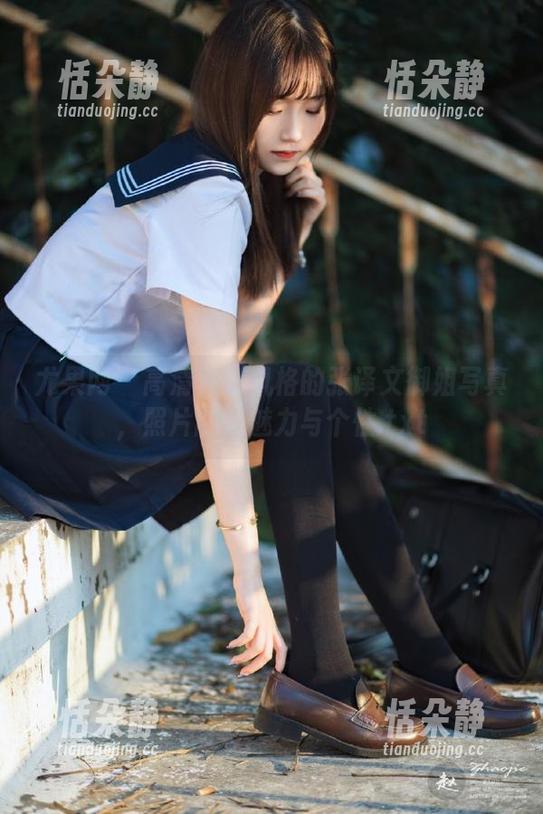 尤果网-张译文 尤果网 - 高清充满风格的张译文御姐写真,照片融汇魅力与个性.txt