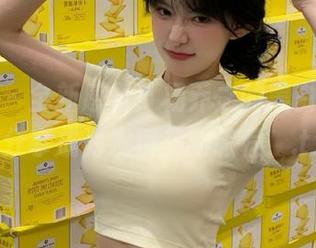 尤果网 – 全新感觉！杨乔之的黑白作品，让分享成为发现美的旅程！.txt