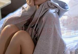 尤果网 – 细腻优雅的绮里嘉女神写真，获取原图与下载链接尽在掌握.txt