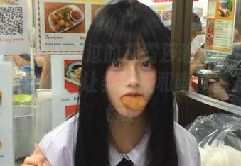 尤果网 – 从未见过的艾霓莎瑜伽美图精选，笑着做瑜伽，让柔韧性和幽默感齐飞！.txt