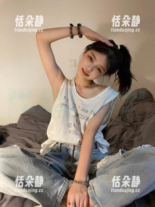 尤果网-陈怡曼 尤果网 - 在无圣光中,厨娘陈怡曼演绎温柔与美味的图集,迷倒众人!.txt
