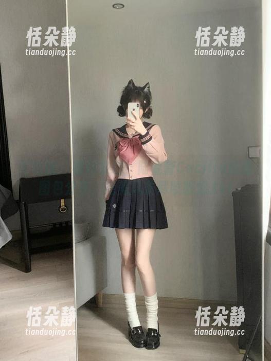尤物馆 - 福利来啦！陆萱萱Cecilia旅拍图包分享，绝美风景尽收眼底.txt