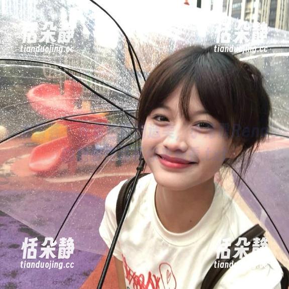 尤蜜荟 - 在家也能创造美，小海臀Rena的居家作品等你来观看.txt
