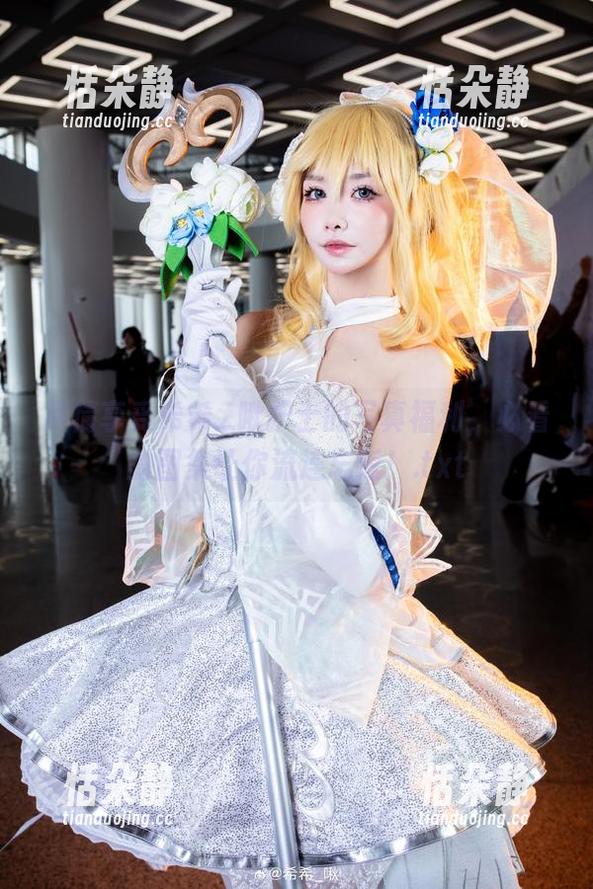 希希_啾 尽情享受希希_啾护士的写真福利,必看的图集让你流连忘返!.txt