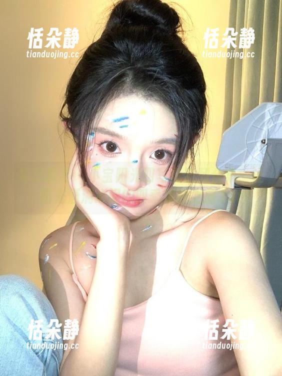 异思趣向 - 小宝阳光四写真系列合集：让阳光洒满心间的四季变换之旅.txt
