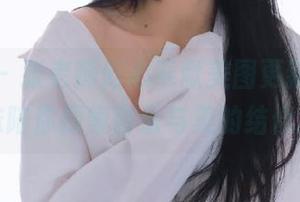 微密圈 – 张老师倾心奉献美图更新，吉他妹妹陪你探索音乐与美的结合.txt