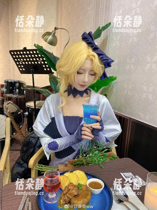 跟随弥音音ww95式图集更新，探索不一样的视觉世界.txt
