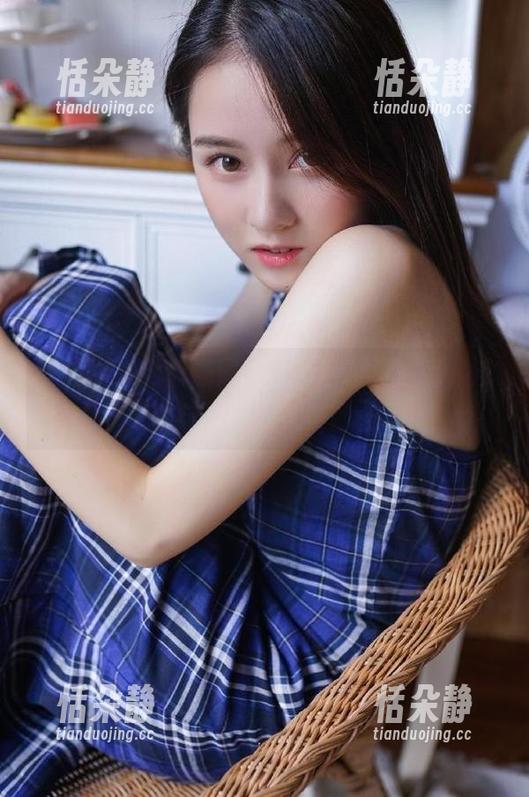 推女神 - 全套潇同学体操服写真作品，演绎灵动与力量的完美融合.txt