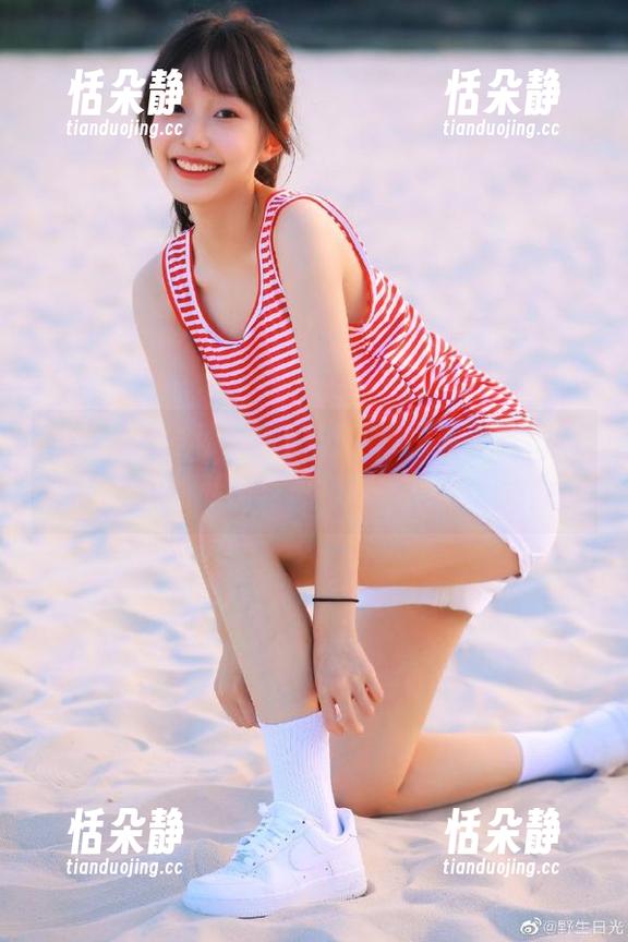 推女神 - 一场视觉的盛宴，探索莫晓茜sunny的私房写真与秘书灵感.txt