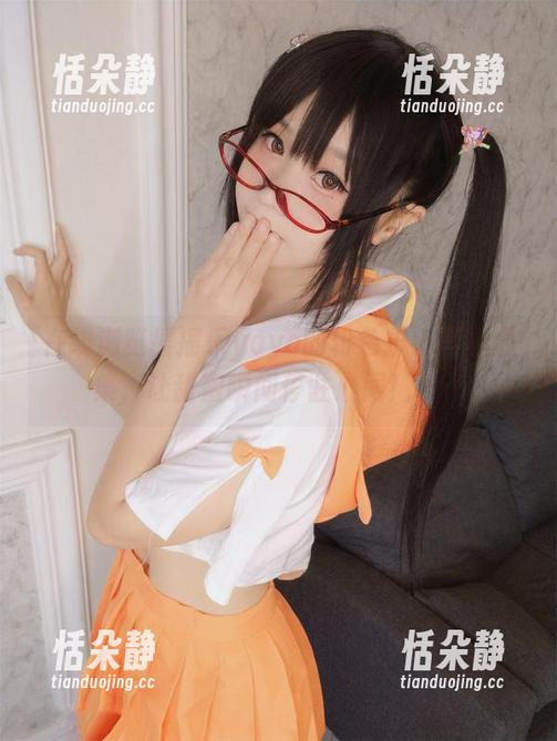 在线浏览摇摇乐yoyo的粉色护士写真合集，让甜蜜瞬间停驻心间！.txt