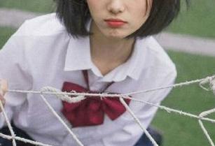 微密圈 – 无欲无求的推土君甜妹来啰之美丽写真：原图呈现她的青春与活力.txt