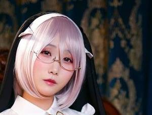 晓美妈巫女自拍：每一幅美图作品都是艺术与神秘的完美结合.txt