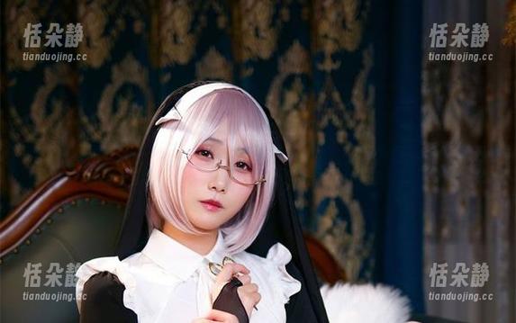 晓美妈 晓美妈巫女自拍:每一幅美图作品都是艺术与神秘的完美结合.txt