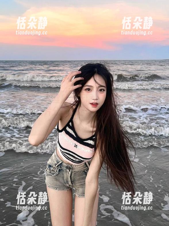 微密圈 - 灰丝魅力无限！杨大乐乐很靠谱的精美图片分享，让你领略独特的时尚风格。.txt