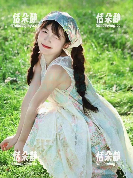 果团网-周大萌 果团网 - 周大萌泳池写真大放送,免费欣赏她的优雅风姿,带你感受别样的夏日浪漫.txt