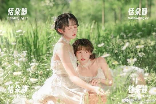 果团网-莫雅淇 果团网 - 绝美瞬间!精选原图展现莫雅淇姐姐的时尚摄影之旅.txt