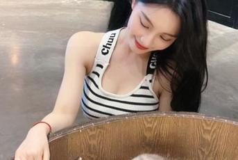探索妹妹的秘密花园：果团网无圣光图包大揭秘.txt
