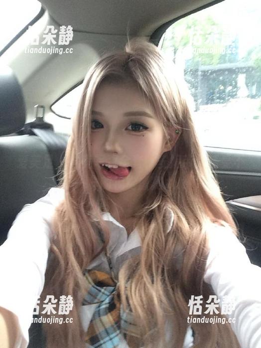 爱美足 - 油亮写真全套，安妮带你感受不一样的视觉盛宴.txt