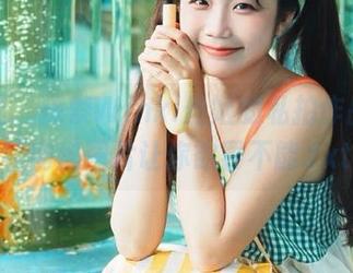 爱蜜社 – 探索Winki丝姬的私拍作品，独特肉丝图片让你欲罢不能.txt