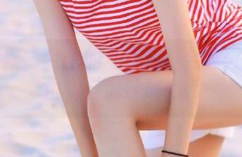 物恋传媒 – 兮兮的私房写真合集：生而自由，自由绽放.txt
