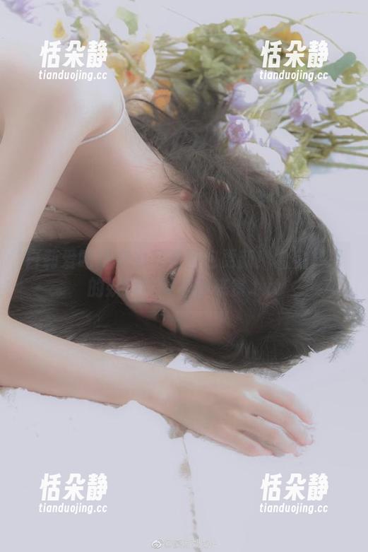 白莉爱吃巧克力写真图包更新！雷电将军的妖娆风采等你来赏.txt