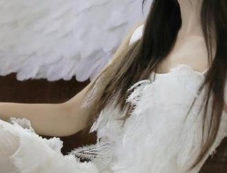 细腻瞬间：白露Bululu的甜心系列高清美图，捕捉青春的迷人魅力.txt