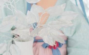 一起来欣赏神乐坂真冬体操服的美图分享，展现运动的无限魅力.txt