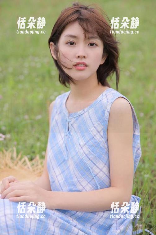 秀人网-奶油妹妹 秀人网 - 最新奶油妹妹丝袜写真大合集,照片里每一份美都让人无法忘怀!.txt