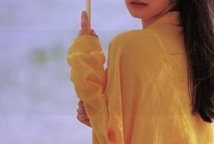秀人网 – 温馨妲己toxic的教室缩影：高清写真集中每一张都诉说着青春的故事.txt