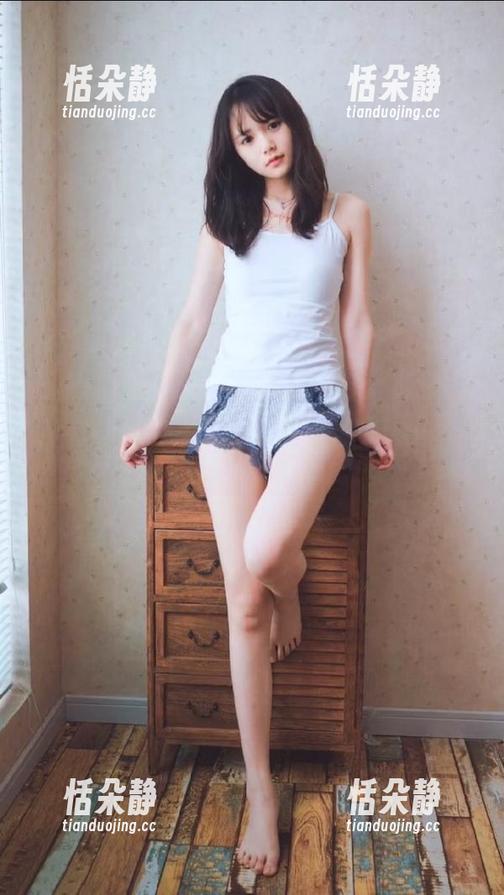 秀人网-小乔babyb 秀人网 - 精选小乔babyb的镂空作品,展现我心中那抹忧伤与美丽.txt