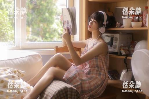 秀人网 - 捕捉幼幼天使的瞬间：唯美写真套图，带你领略不一样的魅力.txt